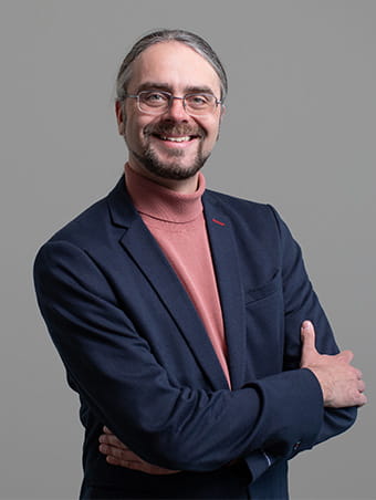 Bio headshot Nicholas Saranczuk